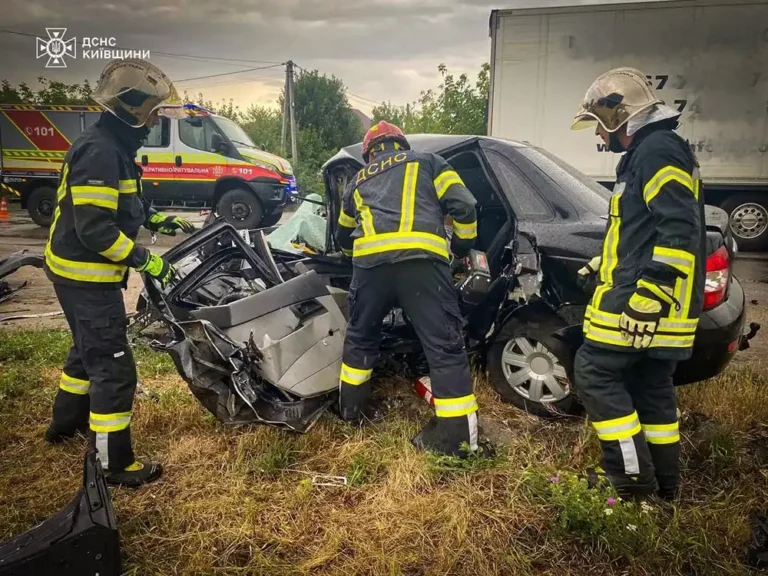 В Узині внаслідок ДТП загинули двоє водіїв